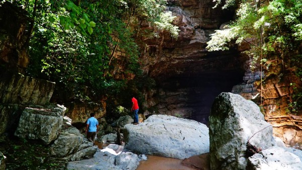 Ruta 504: Descubriendo las cuevas de Pencaligüe