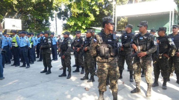 Policías y militares inician operación Paz y Seguridad en Choloma