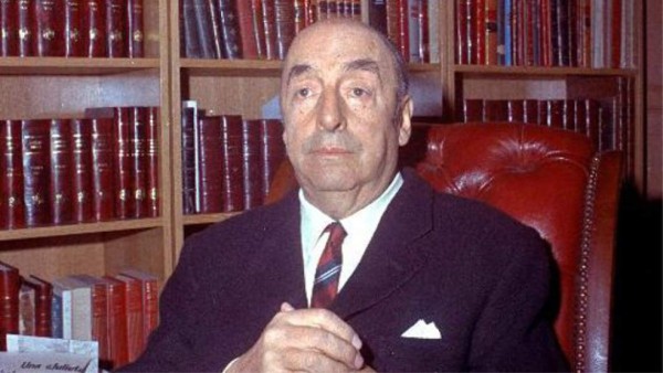 Pablo Neruda volvió a ser enterrado en su Isla Negra    