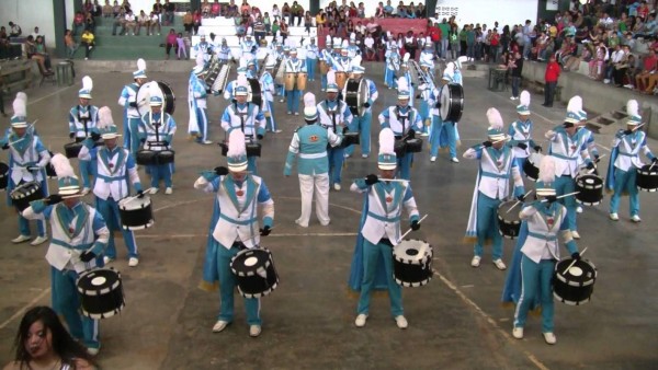 XIII competencia de bandas en el José Trinidad Reyes