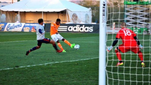 Video: Romell Quioto marca su primer gol con el Houston Dynamo