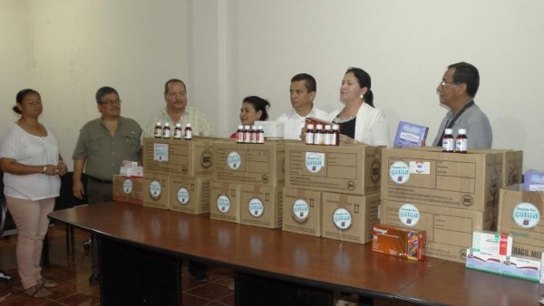 Abastecen centros de salud en Puerto Cortés