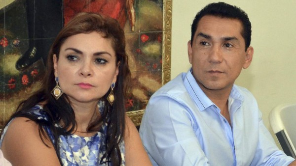 México: Fiscalía acusa a alcalde y su esposa de ordenar ataque contra estudiantes