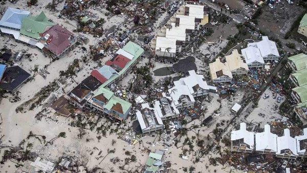 Isla de Barbuda queda inhabitable tras paso de Irma