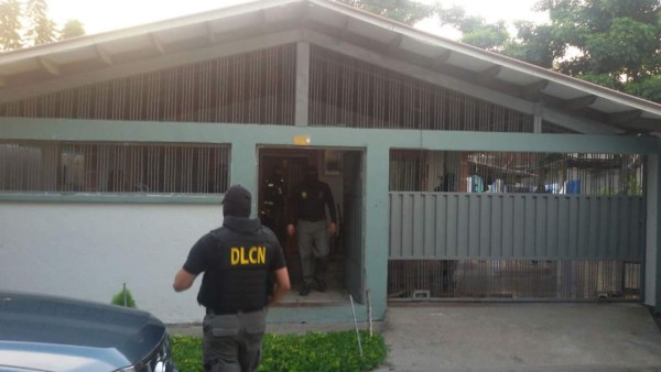 Capturan a pastor evangélico vendiendo supuesta droga en San Pedro Sula