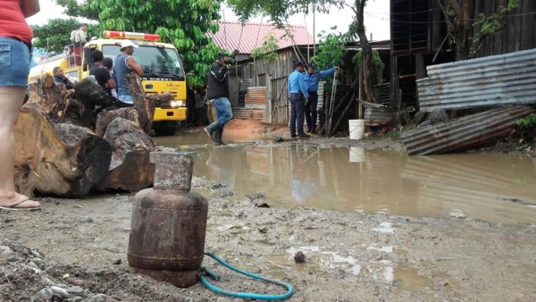 Muere bebé tras incendiarse vivienda en La Ceiba