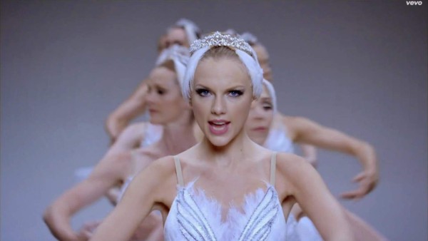 Demandan a Taylor Swift por plagio