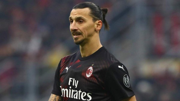 Ibrahimovic anuncia noble gesto para combatir el coronavirus: 'Le daremos una patada'