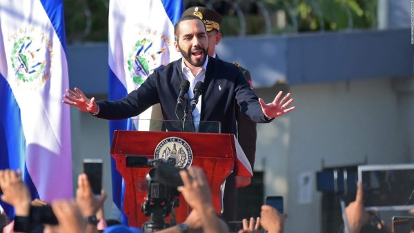 ¡¿Qué no entienden que cada hora cuenta?!, Bukele explota contra diputados en El Salvador