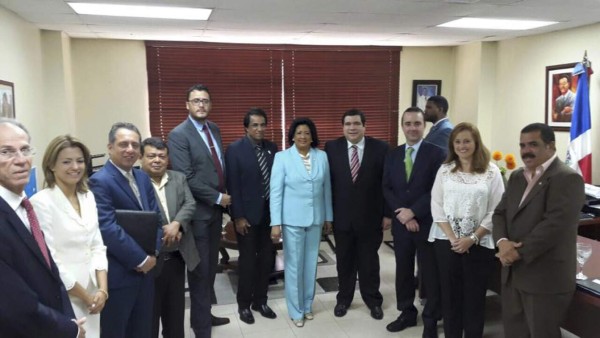 Honduras participa en foro regional de competencia