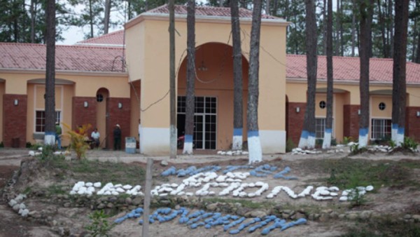 Saquean hotel de la Fenafuth en Siguatepeque