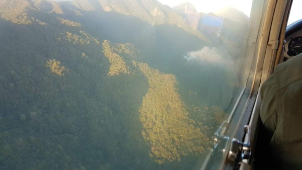 Confirman que humo blanco en Pico Bonito no es volcánico