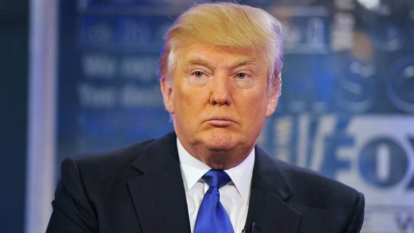 NBC pone en duda su relación con Donald Trump