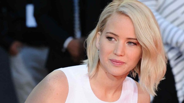 Jennifer Lawrence reveló que fumó marihuana