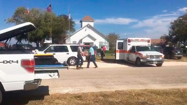 Identifican a pistolero de la mortífera masacre en una iglesia de Texas  