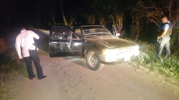 Con fusiles AK-47 matan a dos hombres y dejan herido a otro