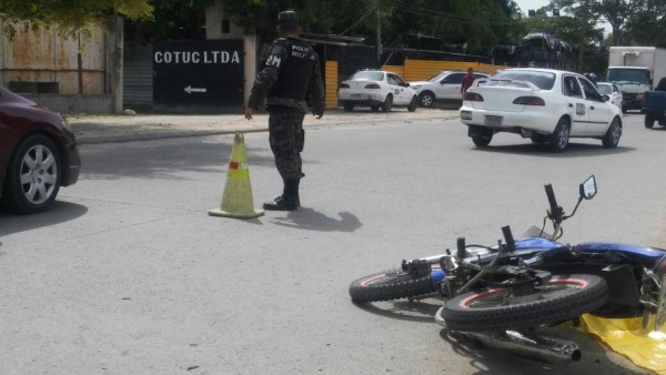 Sicario en moto asesina a otro hombre en motocicleta en San Pedro Sula
