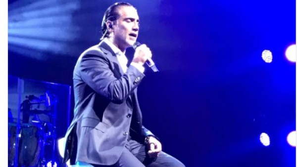 Terremoto en México afectó el concierto de Alejandro Fernández