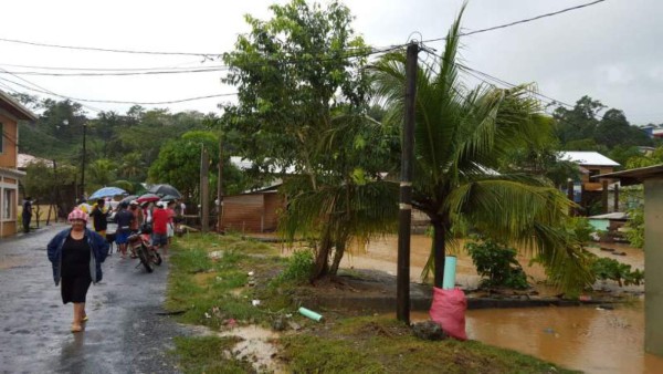 Continuarán lluvias en varias zonas por frente frío en Honduras