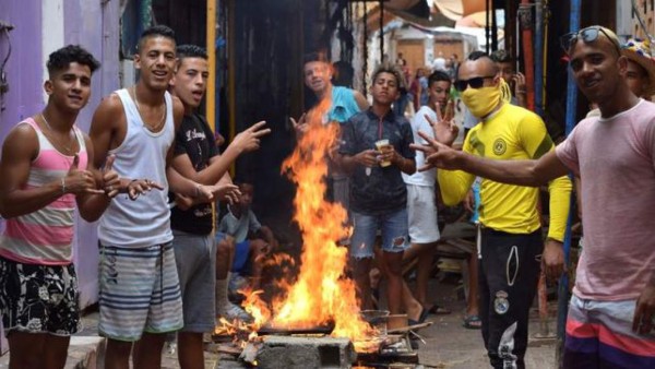 Durante fiesta en Marruecos sacrifican unos cuatro millones de carneros