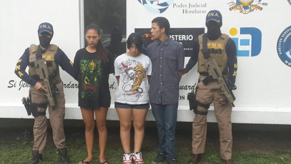 Cen dos mujeres y un hombre por extorsión en San Pedro Sula