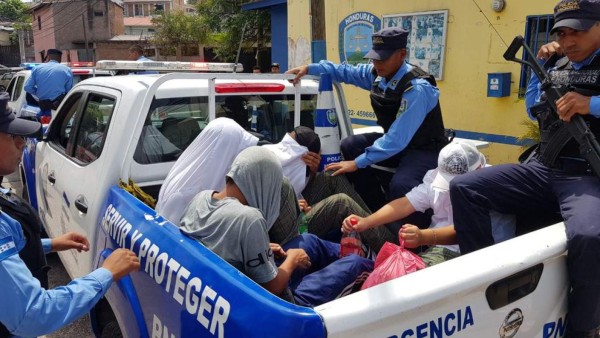 Detienen a cuatro estudiantes con droga en Tegucigalpa