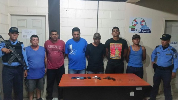 Detienen a seis hombres en San Pedro Sula