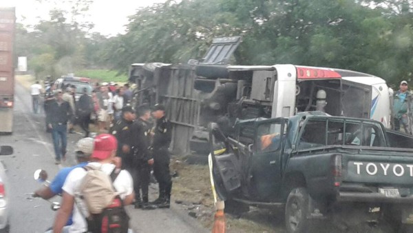 Hondureño muere en accidente vial cuando era deportado de México