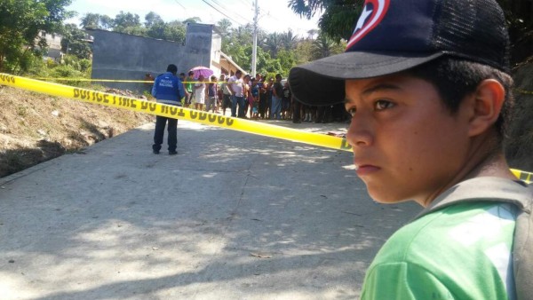 La escena fue acordonada por policías hondureños.