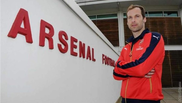 Cech recibe amenazas de muerte tras fichar con Arsenal