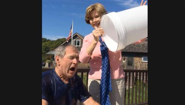 Obama rechaza el #IceBucketChallenge