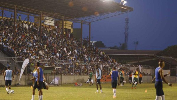 La Concacaf no aprobó el estadio del Honduras Progreso