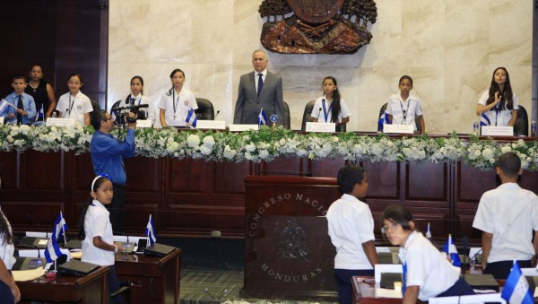 Migración de menores debatirán en Congreso Infantil