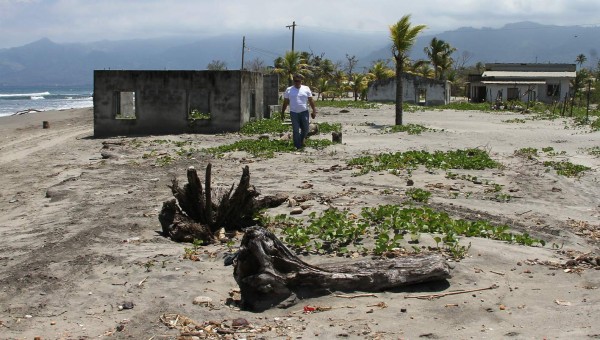 Honduras: El mar invade aldeas en la costa atlántica