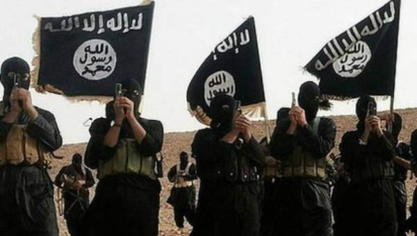 El Estado Islámico asegura que dos terroristas suicidas realizaron los ataques en Egipto