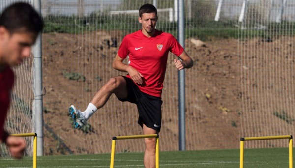 FC Barcelona ficha al defensa francés Clément Lenglet