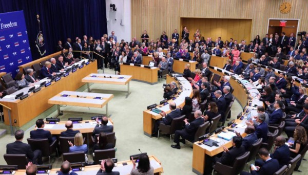 Juan Orlando Hernández y Trump coinciden en reunión histórica en la ONU