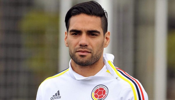 Falcao ya habría firmado con el Chelsea