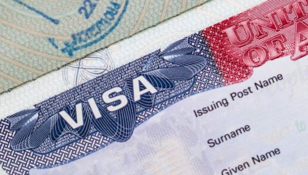 Trump propone nuevas trabas para visas de Estados Unidos