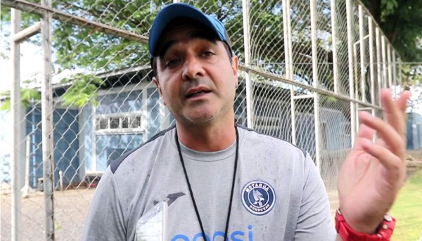 Diego Vazquez sobre Luis Garrido: 'No recibí ni una llamada de él'