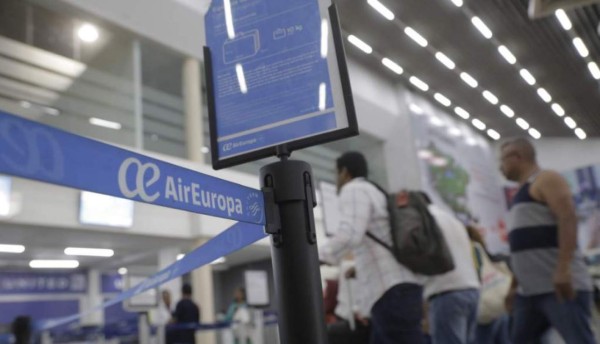Viajeros pagarán 7 euros por 'visa” para entrar a Europa