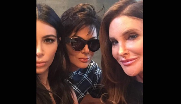 Caitlyn se toma selfie con su exesposa Kris