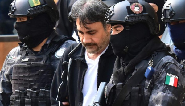 El Chapo Guzmán encara a su 'compadre' en juicio