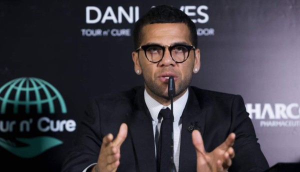 Dani Alves dejó deuda millonaria en Barcelona