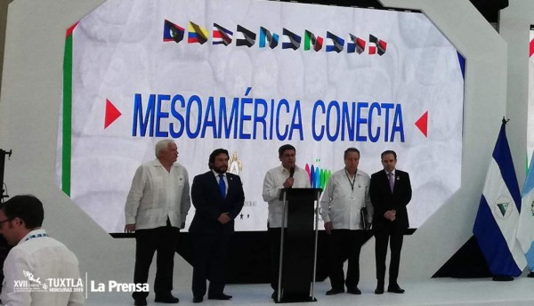 El presidente de Honduras, Juan Orlando Hernández, durante el cierra de la Cumbre.