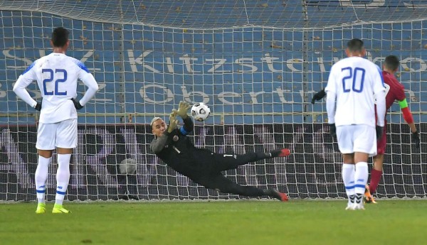 Keylor Navas volvió a la Selección de Costa Rica en el amistoso contra Qatar. Foto AFP