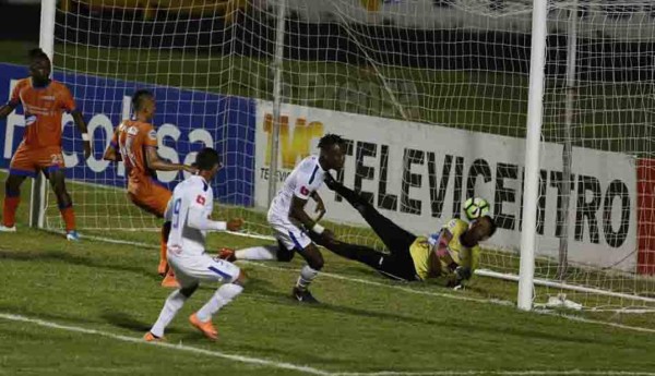 Así se vivió la intensa jornada 4 de la Liga Nacional de Honduras.
