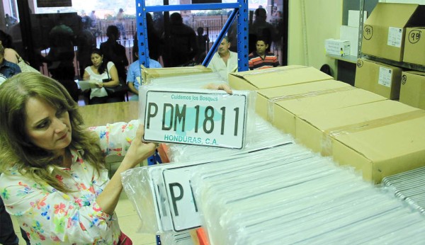 Llegan más de 30,000 placas a San Pedro Sula