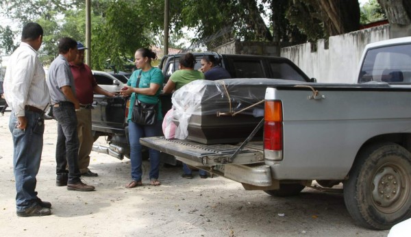 Hallan desmembrado a operario de maquila