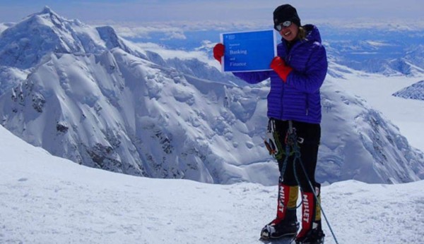 Australiana vegana fallece tras conquistar la cima del Everest